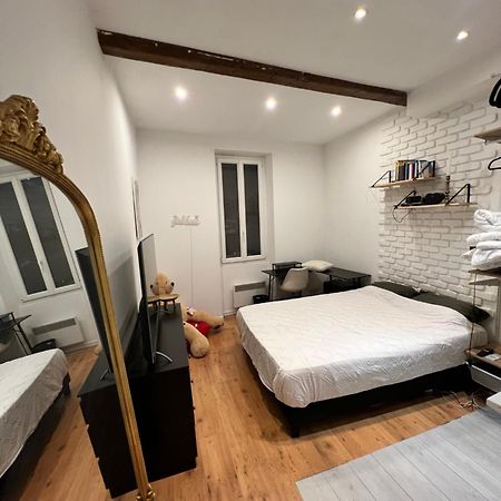 Appartement T3 Avec Jardin Toulon Eksteriør billede