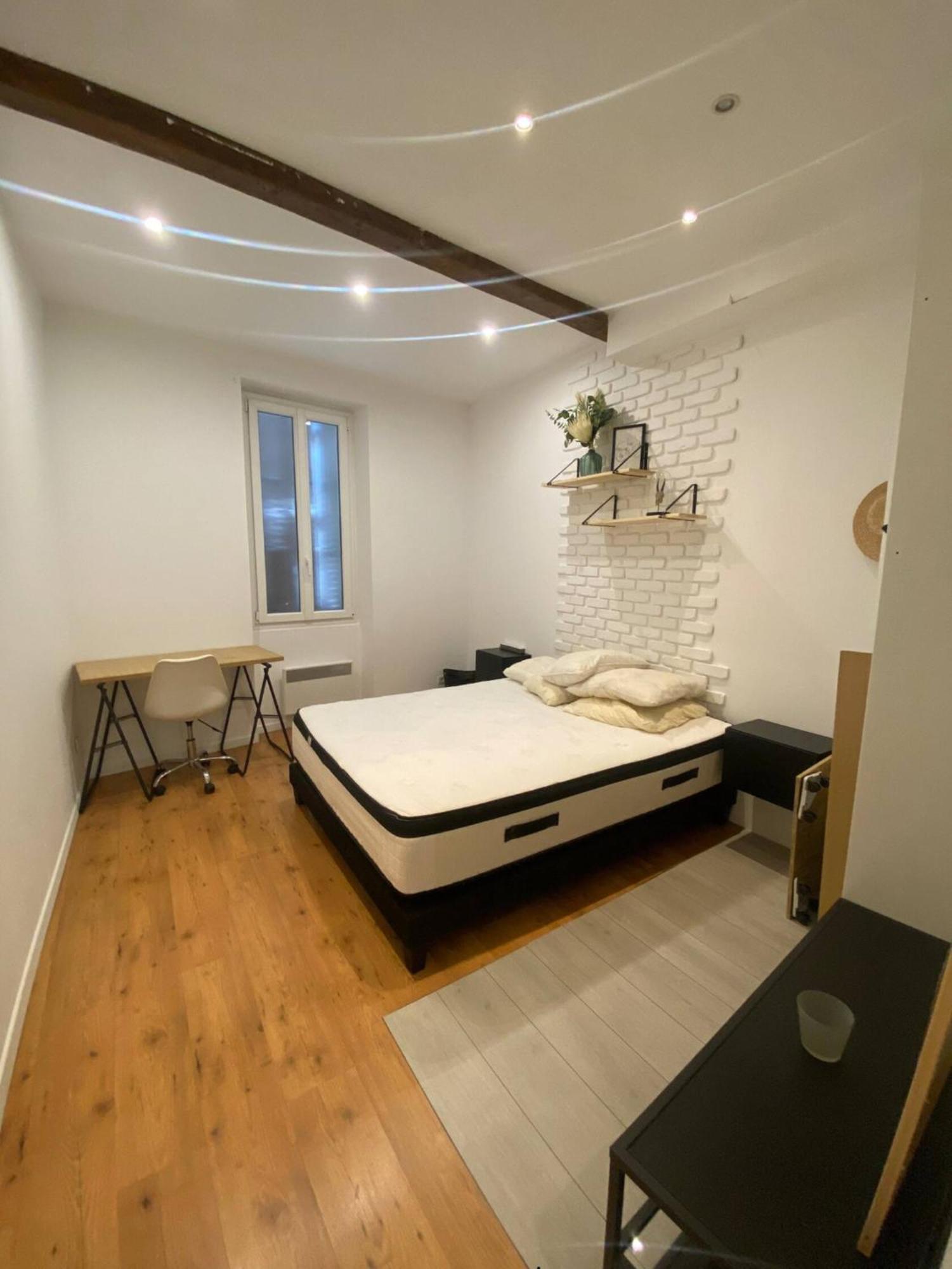Appartement T3 Avec Jardin Toulon Eksteriør billede